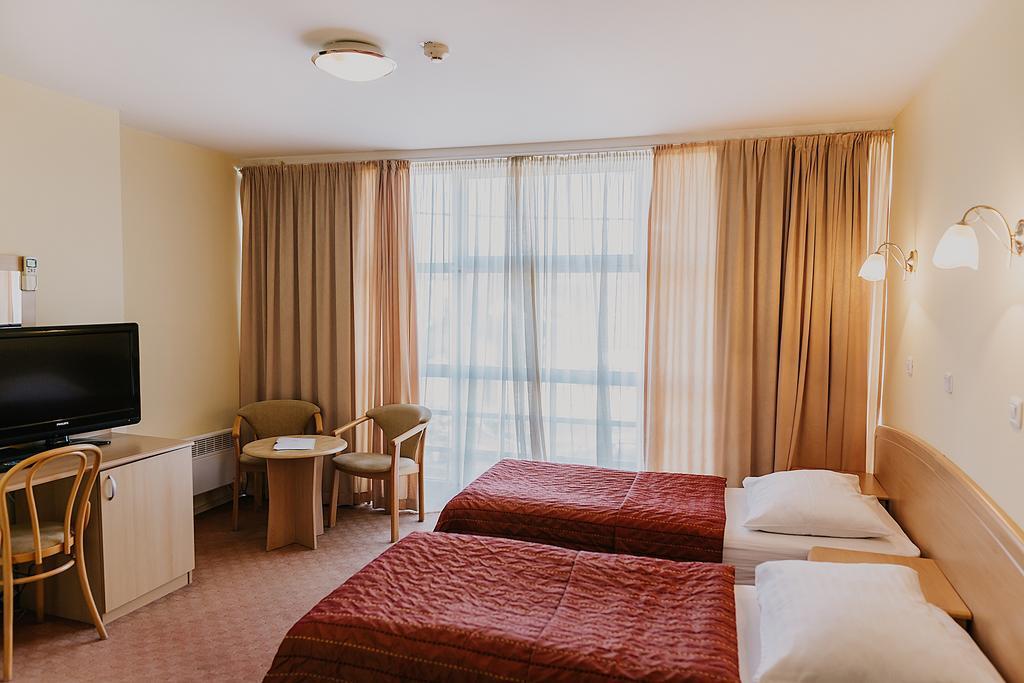 Hotel Silver โอซีเยก ห้อง รูปภาพ