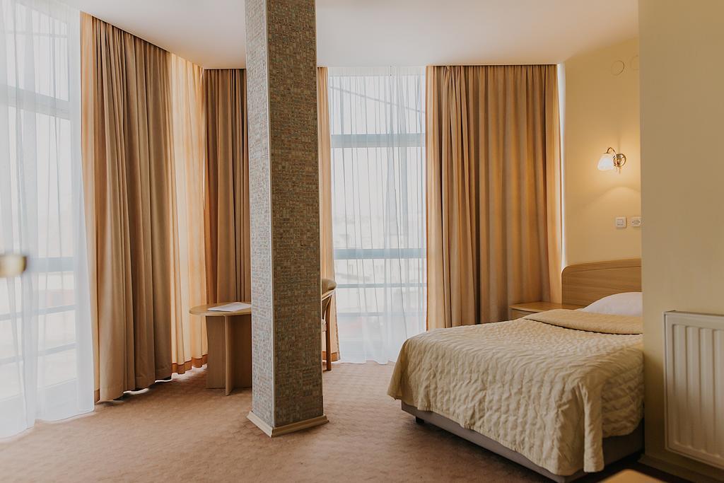 Hotel Silver โอซีเยก ห้อง รูปภาพ